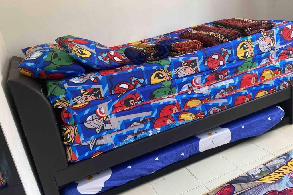 Homestay Delisha Parit Raja Uthm Buitenkant foto