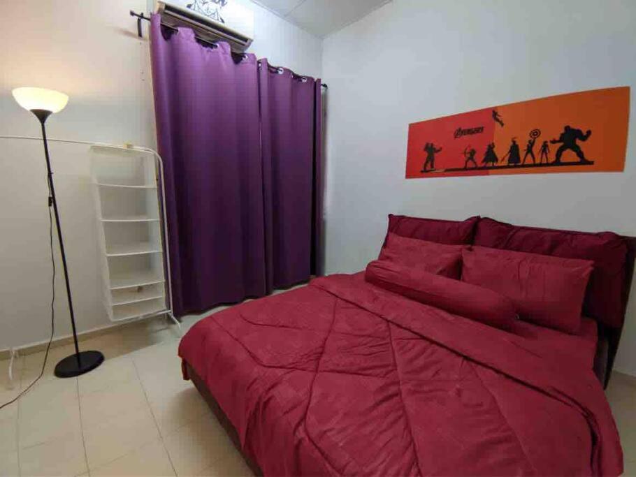 Homestay Delisha Parit Raja Uthm Buitenkant foto